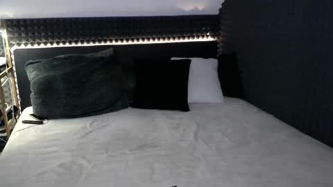 sailormoon40 online show from March 4, 9:43 pm