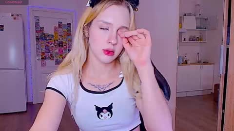 Sofia online show from March 22, 2:26 am