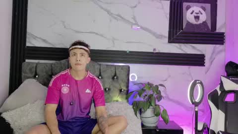 Juan online show from April 22, 9:44 am