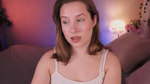 saint__vicious online show from April 16, 8:42 pm