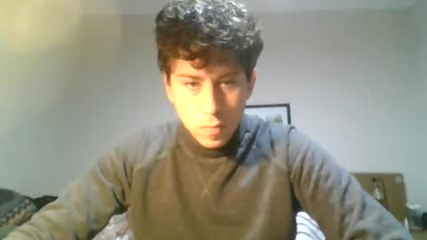 Snapshot of saint_nott chatting on June 30, 12:17 pm saint_nott online show from June 30, 12:17 pm
