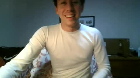Snapshot of saint_nott chatting on July 7, 2:14 am saint_nott online show from July 7, 2:14 am