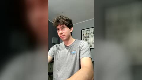 Snapshot of saint_nott chatting on July 18, 4:11 pm saint_nott online show from July 18, 4:11 pm