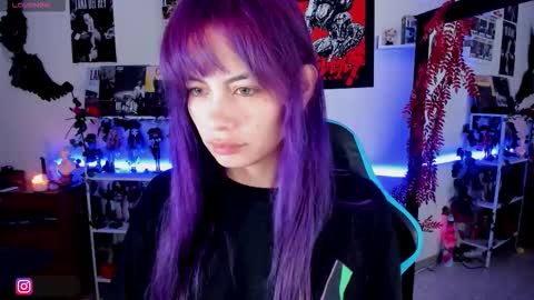    online show from October 5, 9:07 am