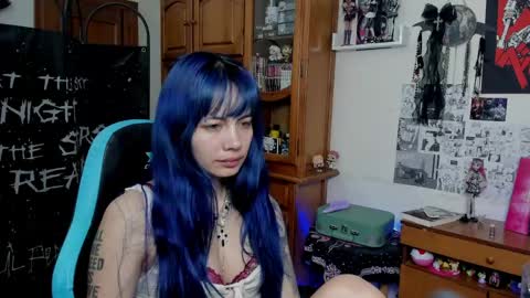 Snapshot of sakaexxx chatting on May 21, 8:21 am online show from May 21, 8:21 am