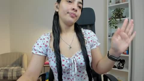 Snapshot of sakura_harper chatting on May 22, 4:52 am Sakura Harper online show from May 22, 4:52 am