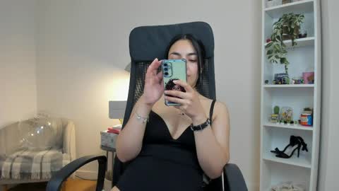 Snapshot of sakura_harper chatting on May 27, 4:31 am Sakura Harper online show from May 27, 4:31 am