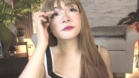 Sakura Moss online show from February 2, 4:06 pm