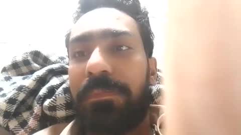 Snapshot of saleem503554 chatting on September 21, 1:40 am saleem503554 online show from September 21, 1:40 am