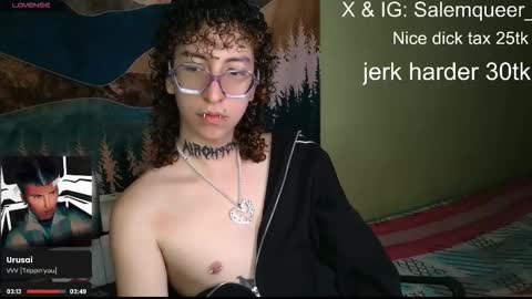 Snapshot of salemqueer_ chatting on November 30, 5:28 pm Sam online show from November 30, 5:28 pm