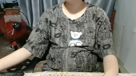 Snapshot of sali_babie chatting on May 16, 11:53 am sali_babie online show from May 16, 11:53 am