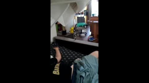 salis1981 online show from March 13, 6:58 pm