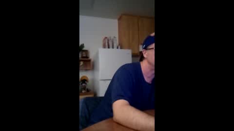 salis1981 online show from May 16, 8:18 pm