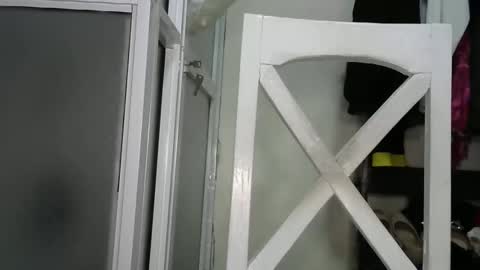 sally_beauty2023 online show from December 20, 11:39 am