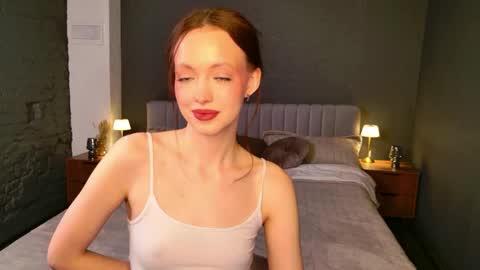 Snapshot of sallypinkman chatting on April 30, 1:17 pm Sally Pinkman online show from April 30, 1:17 pm