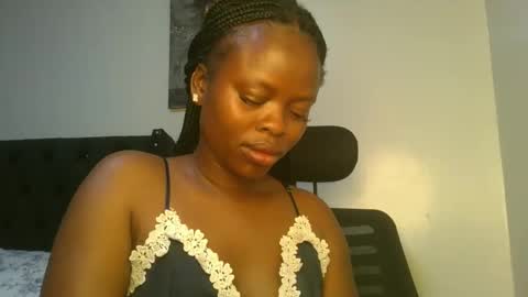 Snapshot of sallysasha254 chatting on February 10, 7:07 pm sallysasha254 online show from February 10, 7:07 pm