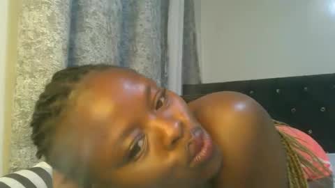 Snapshot of sallysasha254 chatting on March 13, 9:32 pm sallysasha254 online show from March 13, 9:32 pm