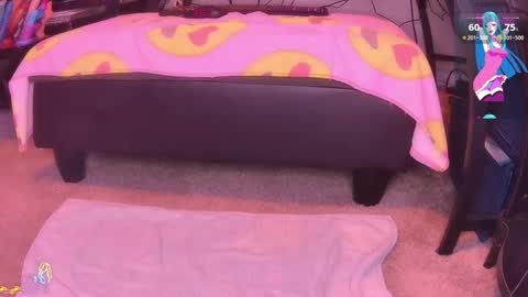Snapshot of sallythesissyslut chatting on April 18, 1:04 pm SissySally online show from April 18, 1:04 pm