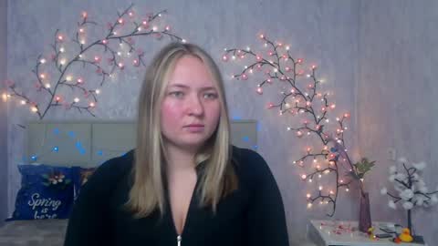 Snapshot of sallyverda chatting on April 29, 6:14 pm Sally online show from April 29, 6:14 pm