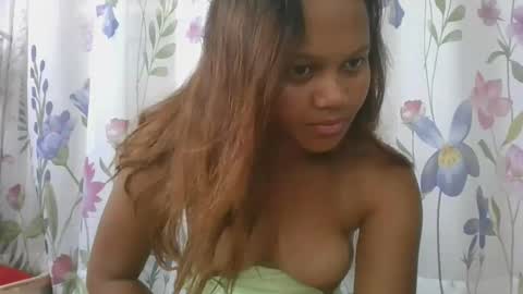 SallyWett online show from February 25, 7:40 am