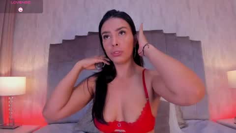 Snapshot of salma_lutz chatting on July 18, 1:48 pm Marcela online show from July 18, 1:48 pm