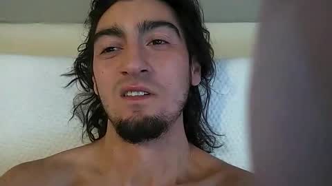 Snapshot of salmonman1305 chatting on November 4, 12:04 pm salmonman1305 online show from November 4, 12:04 pm