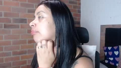 Snapshot of salome__palmer chatting on June 15, 8:00 pm online show from June 15, 8:00 pm