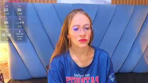Snapshot of salome_cruxx chatting on June 25, 12:09 pm salome_cruxx online show from June 25, 12:09 pm