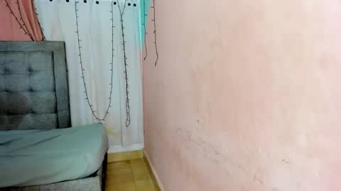 salome online show from November 1, 4:31 pm