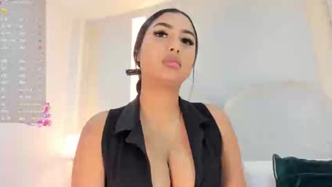   online show from October 30, 8:20 pm