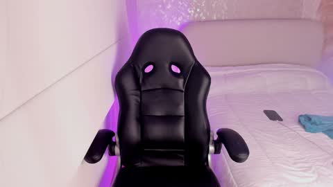 salo online show from December 17, 3:39 am