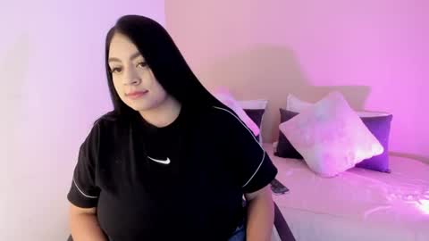 Snapshot of salomesimos1 chatting on July 5, 10:50 pm Salome online show from July 5, 10:50 pm