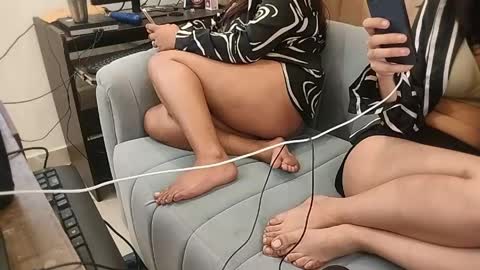 saloni_india online show from March 23, 10:36 pm