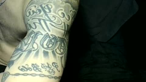 Snapshot of salsbigger chatting on December 21, 10:39 am Anthony Deniro online show from December 21, 10:39 am