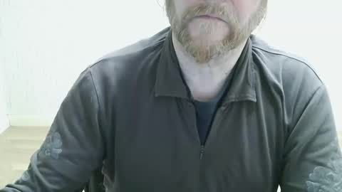 Saltimbanquier  Salt  ou  Banquier  online show from February 28, 9:38 pm