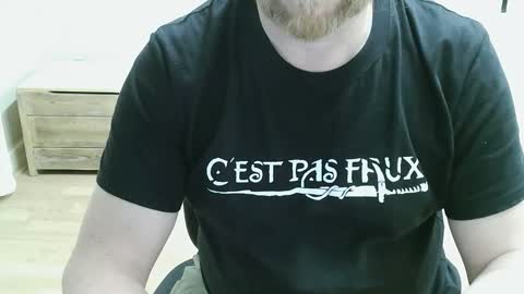 Saltimbanquier  Salt  ou  Banquier  online show from April 21, 11:38 am