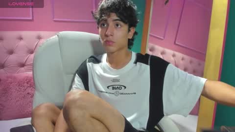 salvatore  online show from January 7, 10:41 pm