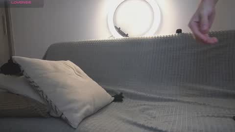 Esteban online show from March 28, 11:37 pm