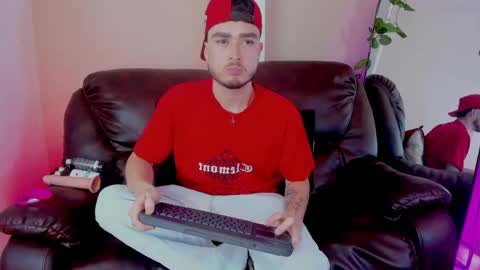 Snapshot of salvattore_muller chatting on June 1, 7:37 pm Salvatore online show from June 1, 7:37 pm
