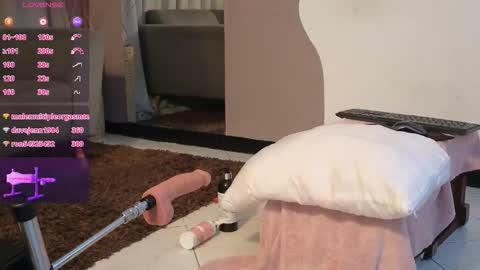 saly_moon1 online show from March 10, 6:07 am