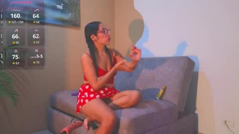saly_moon1 online show from April 3, 12:08 am