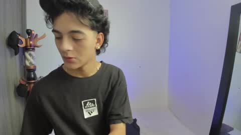 sam__cute online show from January 11, 6:54 pm