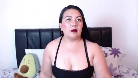 Snapshot of sam__savage chatting on April 25, 9:56 pm samanta online show from April 25, 9:56 pm