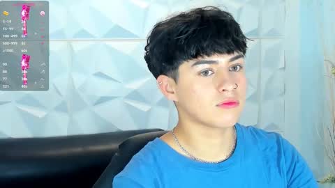 Snapshot of sam_daves_ chatting on October 6, 1:08 pm Sam online show from October 6, 1:08 pm