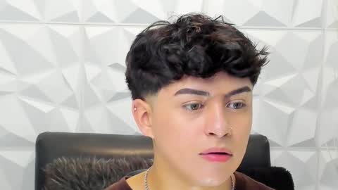 Sam online show from November 21, 1:54 pm