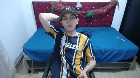 Sam online show from December 23, 3:15 am