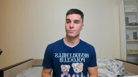 Snapshot of sam_huston18 chatting on December 15, 1:22 pm BACK IN 2 WEEKS online show from December 15, 1:22 pm