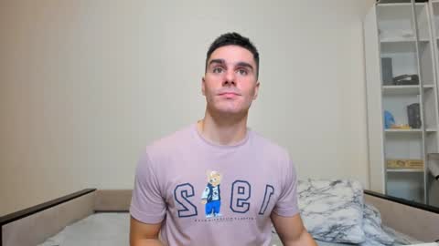 Snapshot of sam_huston18 chatting on December 15, 9:09 pm BACK IN 2 WEEKS online show from December 15, 9:09 pm