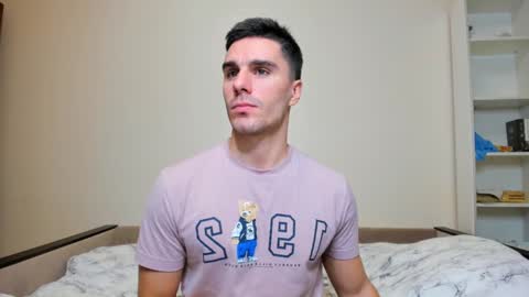 Snapshot of sam_huston18 chatting on December 26, 9:04 pm BACK IN 2 WEEKS online show from December 26, 9:04 pm