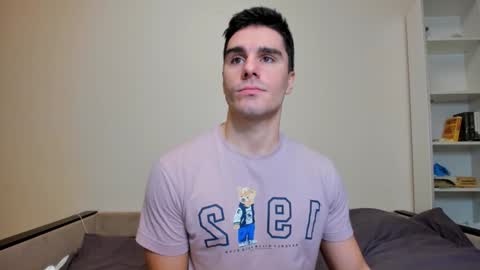 Snapshot of sam_huston18 chatting on January 12, 2:14 am BACK IN 2 WEEKS online show from January 12, 2:14 am